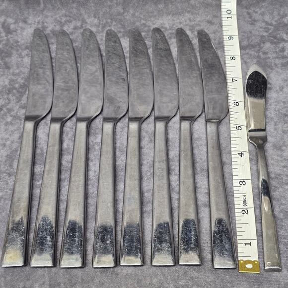 Dansk 18/10 Meridian Stainless Dinner Knifes Glossy Flat Tip Flatware Silverware - Picture 7 of 9